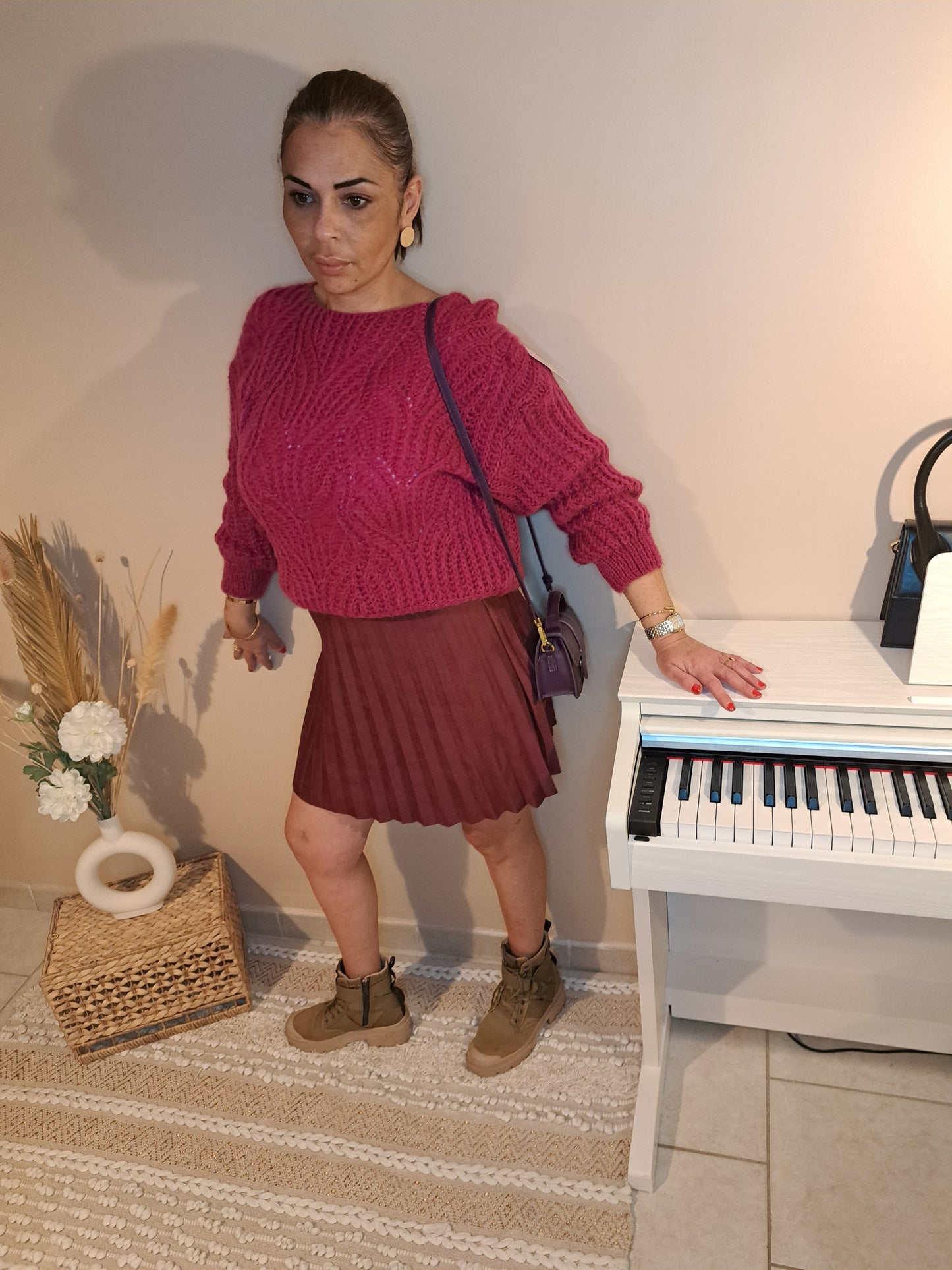 Pull en maille rose foncé