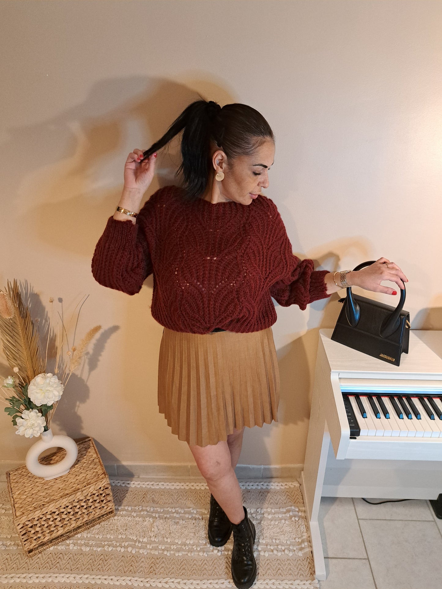 Pull en maille couleur bordeaux